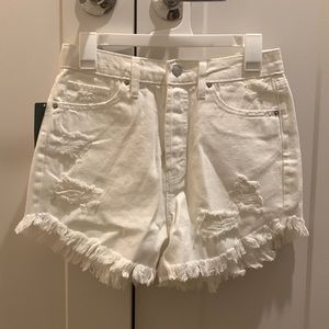 White high rise shorts